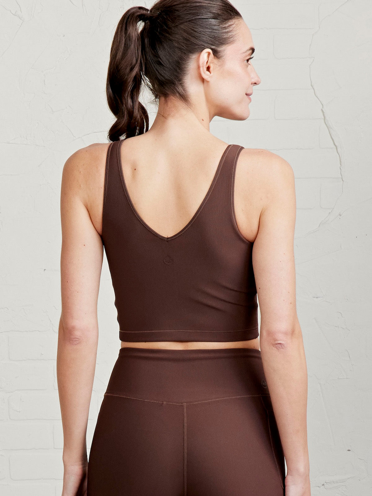 Sculptive Rib Crop Tank