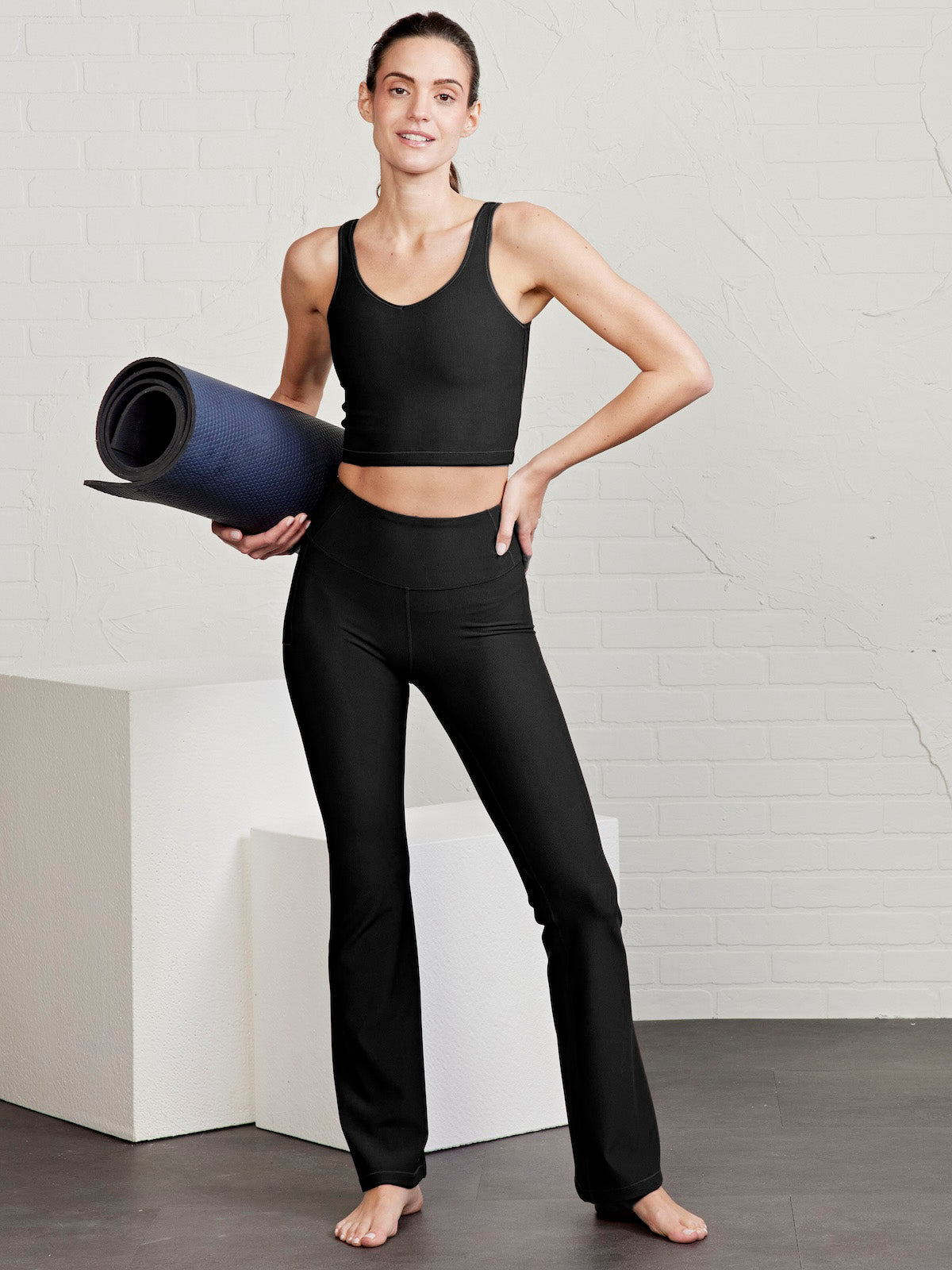 Sculptive Rib Crop Tank