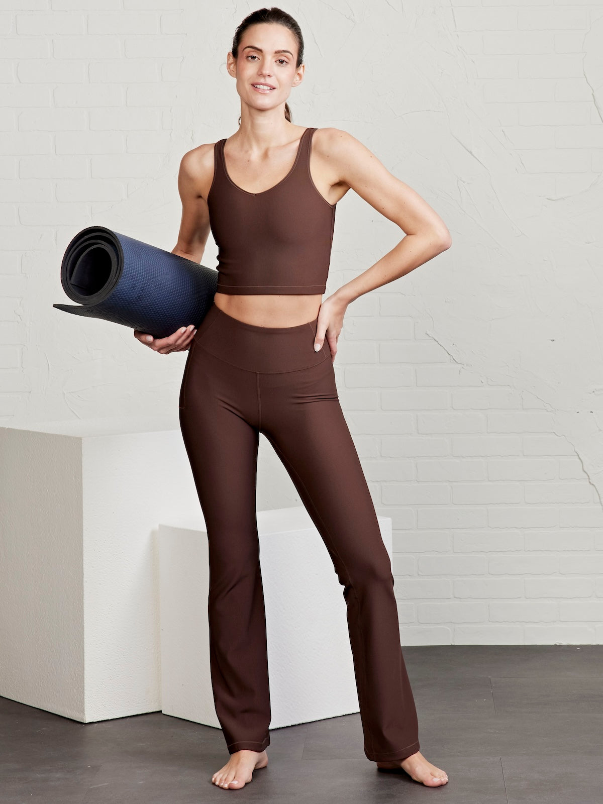 Sculptive Rib Crop Tank