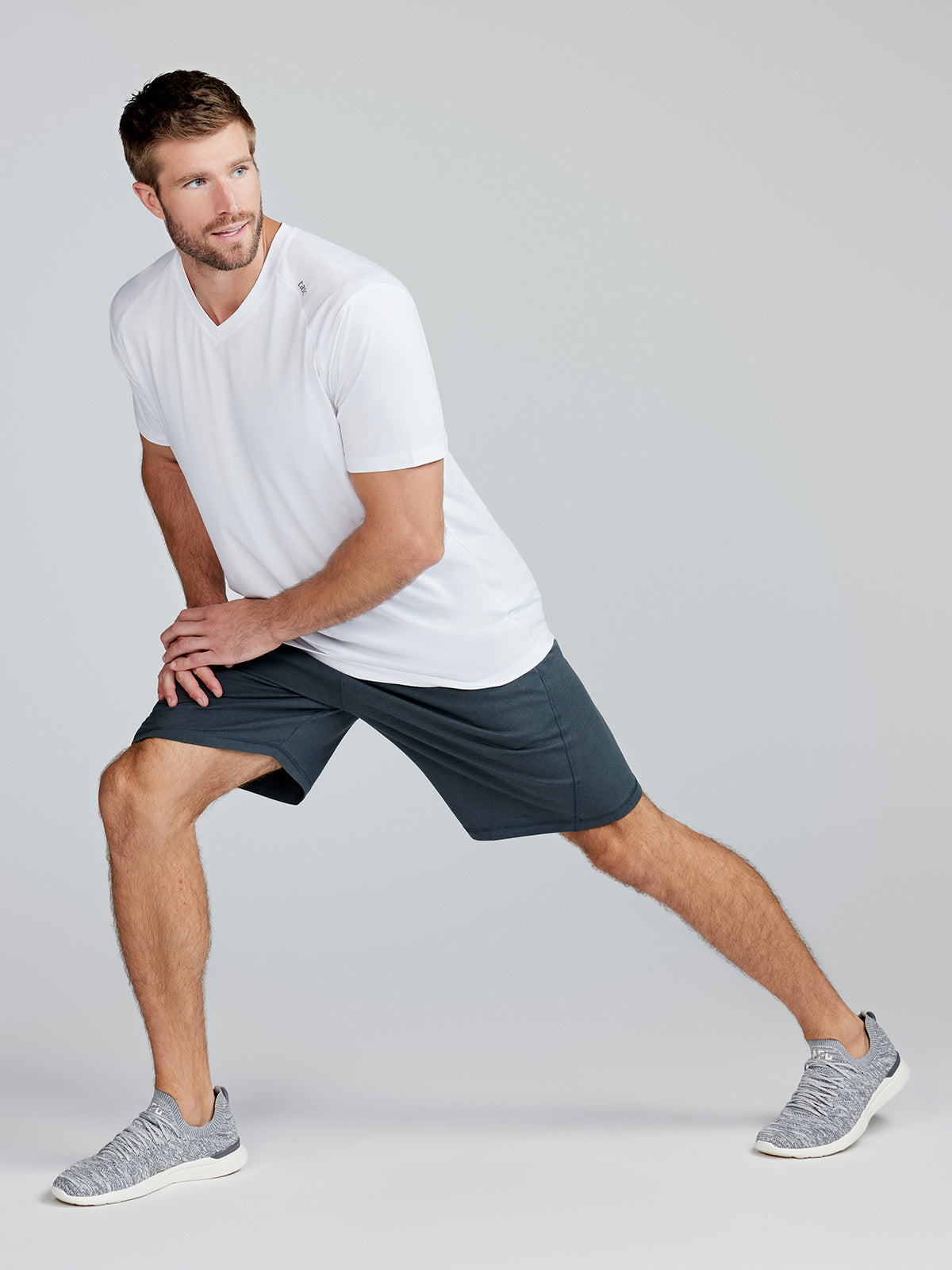 Carrollton Fitness V-Neck T-Shirt - Classic Navy Heather