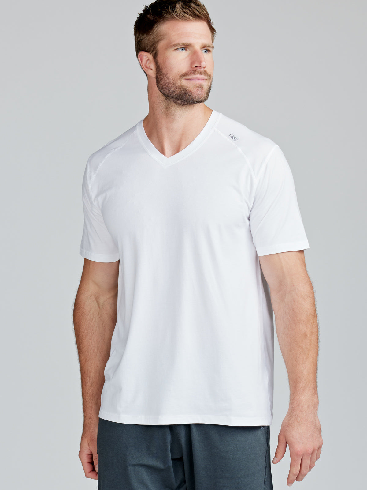 Carrollton Fitness V-Neck T-Shirt - Classic Navy Heather